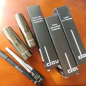 NWT Doucce 7 PIECE EYE & LIP COLLECTION